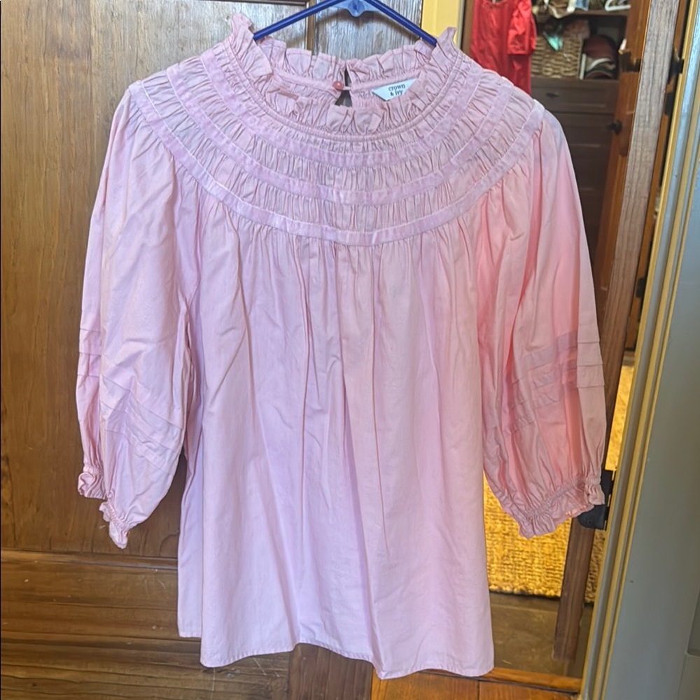 Crown & Ivy Soft Pink Gathered Blouse